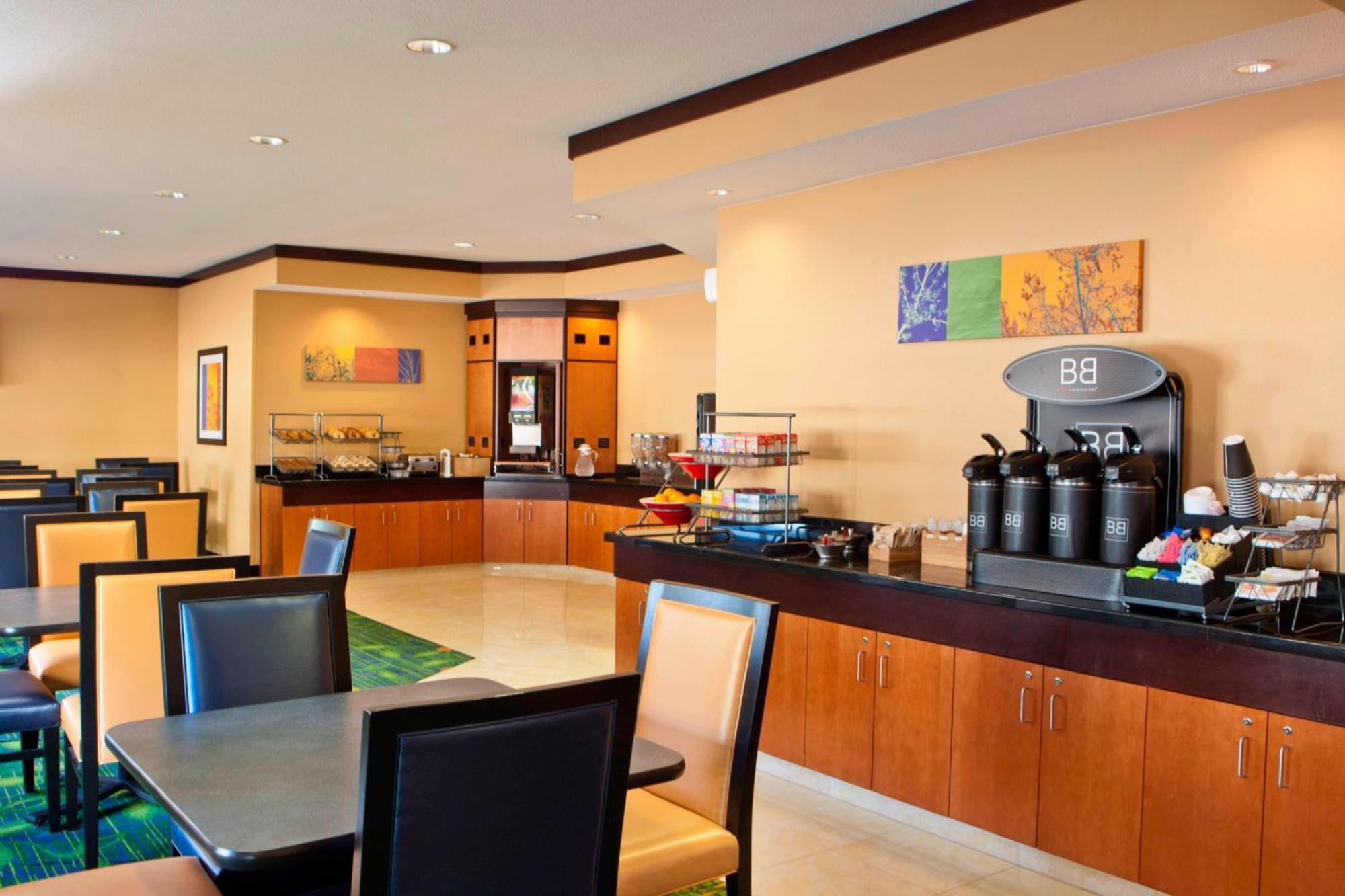 Fairfield Inn & Suites By Marriott Memphis East Galleria Exteriér fotografie